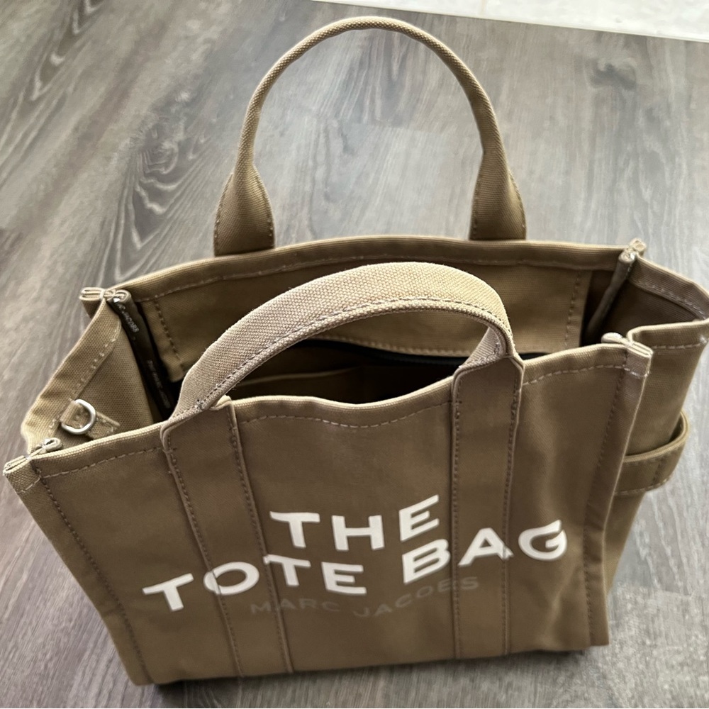 COPY - Marc Jacob - Small Tote Bag in Slate Green